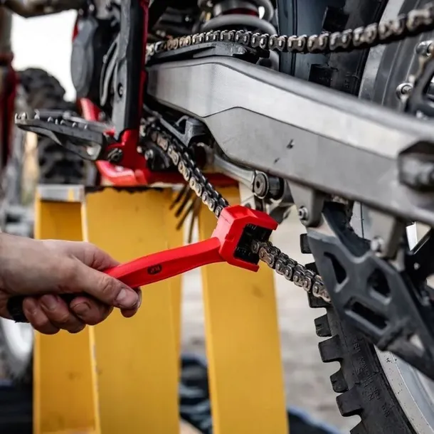 k2-smar-do-lancuchow-off-road-250-ml-waga-z-opakowaniem-0-5-kg-stan-opakowania-oryginalne