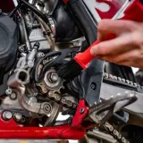 k2-smar-do-lancuchow-off-road-250-ml-waga-z-opakowaniem-0-5-kg-numer-katalogowy-producenta-w139