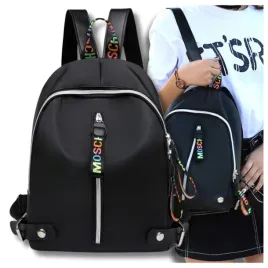 czarny-plecak-wodoodporny-elegancki-damski-miejski-brelok-2w1-pojemny-lekki