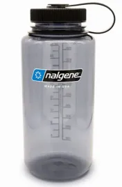 butelka-do-wody-z-szerokim-wlewem-nalgene-tritan-sustain-1l-wm-gray-black