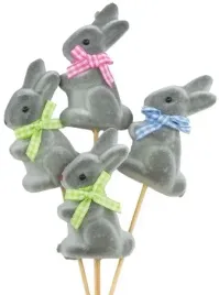 zajaczki-flokowane-na-piku-szare-24-cm-6-sztuk-zajaczek-wielkanoc-krolik