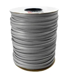 uszczelka-wciskana-do-futryn-drewnianych-pod-frez-12x5x5mm-szara-100m