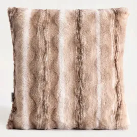 poszewka-perth-z-imitacji-futra-bezowa-45x45-cm-homla