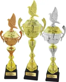 elegancki-komplet-pucharow-zloto-srebro-braz-loty-golebi-pzhgp-grawerki