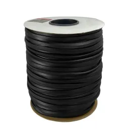 uszczelka-wciskana-do-futryn-drewnianych-pod-frez-12x5x5mm-czarna-100m