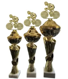 zestaw-3-pucharow-9293-kolarskich-z-figurka-rower-triathlon-brd-45-40-38