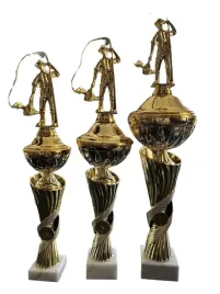 zestaw-pucharow-wedkarskich-9293-ryby-karp-figurki-kolo-pzw-54-51-47cm-opis