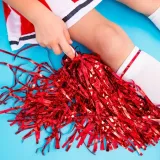pompony-cheerleaderki-czerwone-2szt-marka-partypal