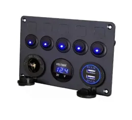 panel-sterowania-z-przelacznikami-podwojna-ladowarka-usb-2-1-a-5-v
