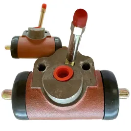 cylinderek-hamulcowy-do-ursus-c-360-c4011-cylinder-hamulca-wzmocniony