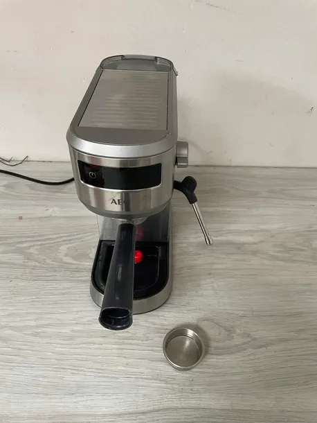 ekspres-przelewowy-ec6-1-6bst-aeg-szerokosc-produktu-14-7-cm