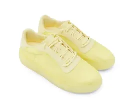 guess-zolte-sportowe-buty-damskie-z-sznurowaniem-39-gpa