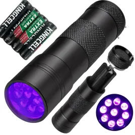latarka-uv-do-bursztynu-plamy-moczu-pupila-banknotow-9-led-4x-baterie-aaa