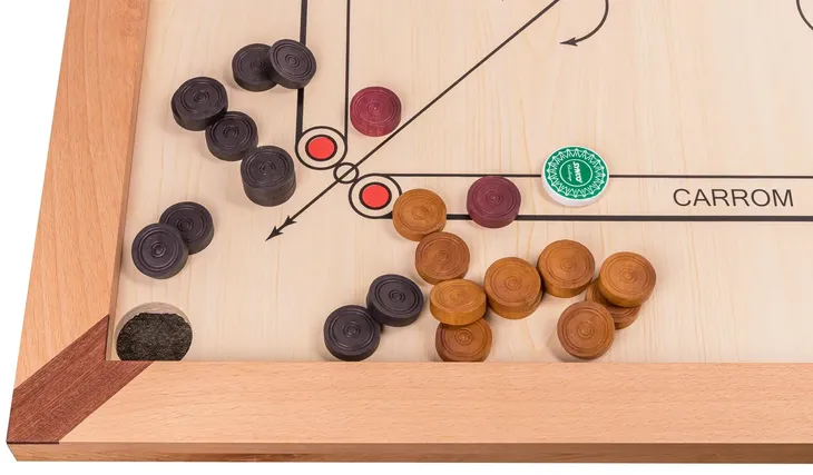 square-gra-bilard-indyjski-carrom-840-lux-maksymalna-liczba-graczy-wiecej-niz-6