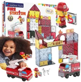 klocki-magnetyczne-konstrukcyjne-remiza-strazacka-z-wozem-50-el-magna-tiles