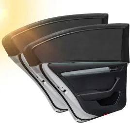 oslona-przeciwsloneczna-uv-uniwersalna-na-szyby-samochodu-2-sztuki-4x4-suv