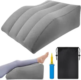 poduszka-na-nogi-nadmuchiwana-poduszka-podnozek-podroz-poduszka-klinowa