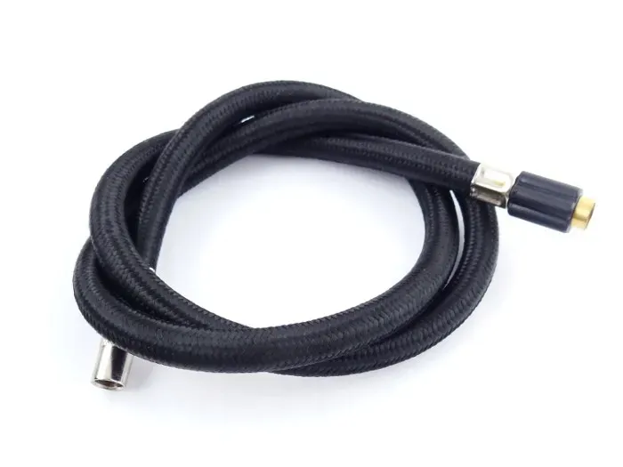 kompresor-samochodowy-mocny-do-kol-12v-100-psi-waga-z-opakowaniem-1-25-kg