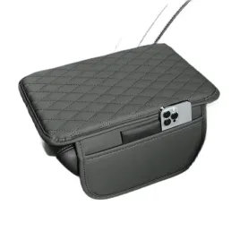 pokrowiec-na-podlokietnik-samochodowy-z-kieszeniami-szary-skora-skorzany