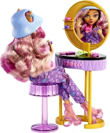 monster-high-studio-clawdeen-wolf-zestaw-lalka-akcesoria-dla-dziewczynek