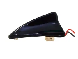 antena-samochodowa-uniwersalna-rekin-czarna-am-fm