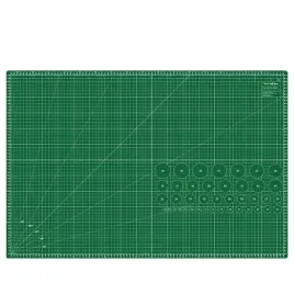 mata-podkladowa-do-ciecia-samogojaca-modelarska-dwustronna-900x600x3mm