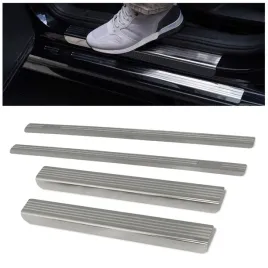 nakladki-ochronne-na-progi-przednie-do-skoda-superb-2008-2015-liftback