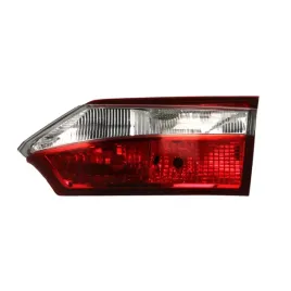 lampa-tylna-prawa-toyota-corolla-e170-sedan-20132015-81551-02c10