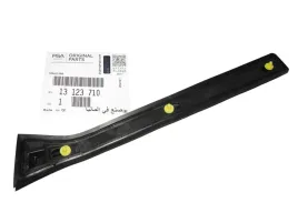 general-motors-13123710-listwa-gumowa-slupka-uszczelka