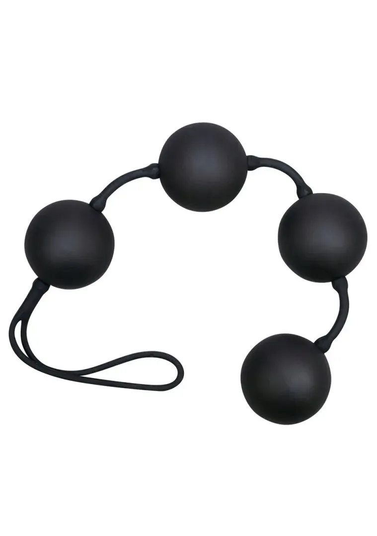 velvet-black-balls