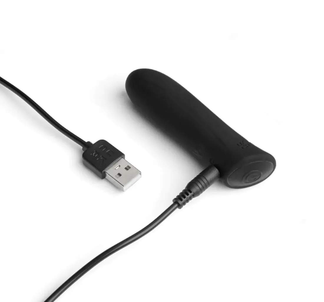 rechargeable-wonder-bullet-vibrator-black