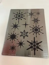 pentart-szablon-3d-stalowy-145x11cm-tlo-sniezynkowe