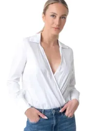 guess-biale-body-damskie-z-dlugim-rekawem-z-kolnierzykiem-s-gxi