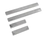 nakladki-listwy-progowe-progi-dacia-duster-2018-stan-nowy-numer-katalogowy-producenta-2021091