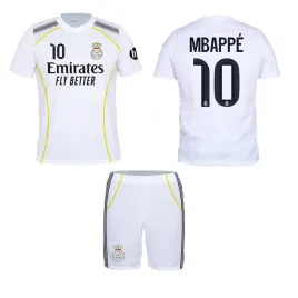 mbappe-bia-stroj-komplet-koszulka-spodenki-rozmiar-134