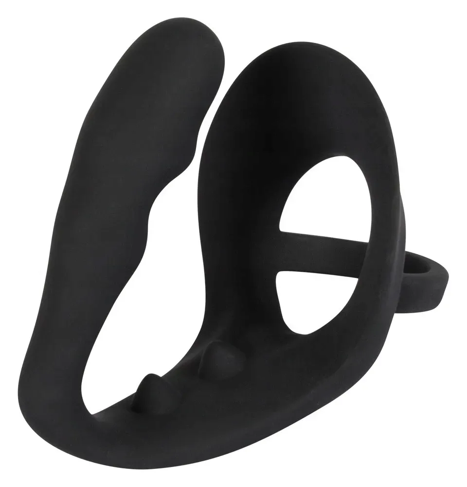 black-velvets-ring-and-plug