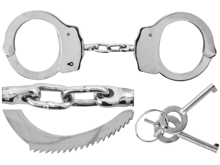 kajdanki-mfh-de-lux-marka-mfh