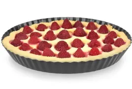 forma-do-ciast-z-owocami-275-cm-okragla-czarna-tortownica-blacha-do-tarty
