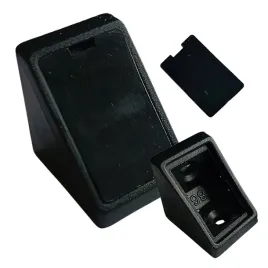 katownik-meblowy-24x24x20-komandorek-wspornik-z-klapka-czarny-01