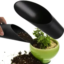 mala-lopatka-do-przesadzania-roslin-balkonowych-doniczkowych-ogrodowych