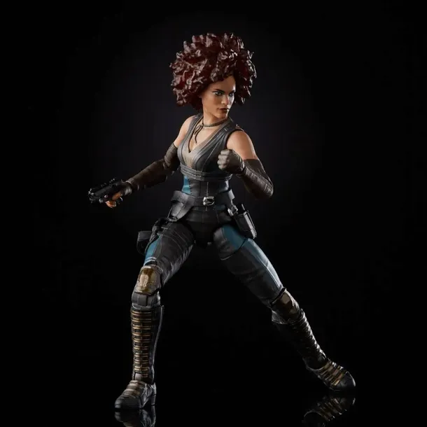 marvel-figurka-domino-deadopool-akcesoria-e9286-hasbro-kod-producenta-e9286