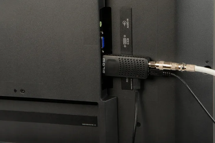 tuner-dekoder-cyfrowy-tv-hd-dvb-t2-hdmi-h-265-hevc-waga-z-opakowaniem-0-222-kg