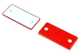 odblask-prostokatny-czerwony-z-otworami-95x45