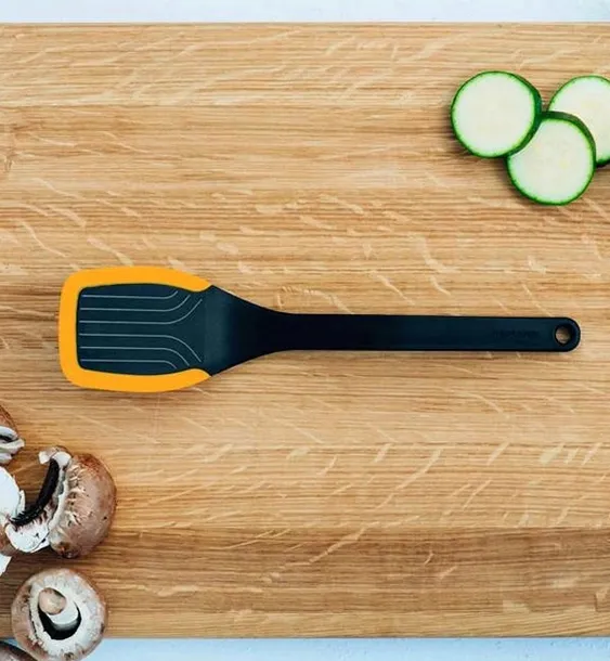 szpatulka-fiskars-functional-form-1027300-stan-nowy-kod-producenta-inny