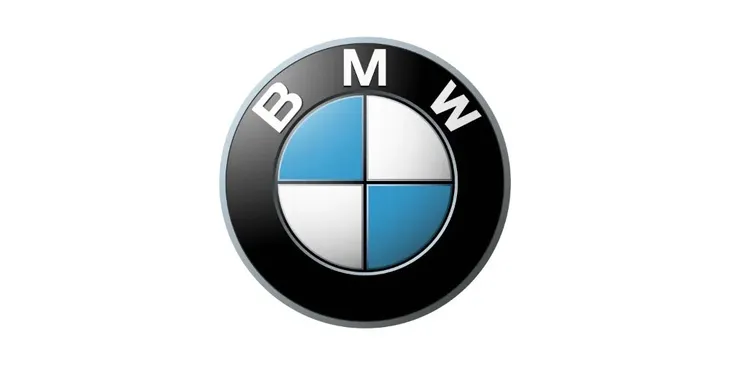 oryginalne-etui-do-iphone-14-plus-bmw-cover-stan-nowy
