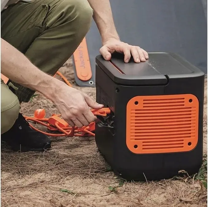 lacznik-panela-solarnego-jackery-explorer-2000-pro