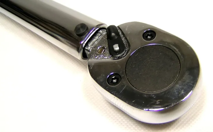 klucz-dynamometryczny-proline-66701-kod-producenta-66701-rodzaj-klucza-dynamometryczny