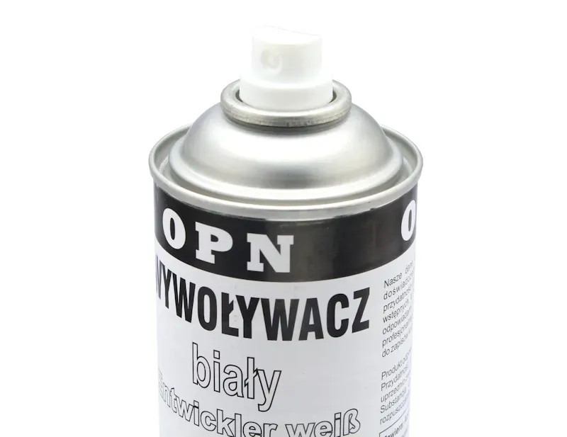 penetrant-czerwony-opn-do-badan-spoin-stan-nowy