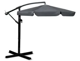 solidny-parasol-na-taras-do-ogrodu-ogrodowy-z-wysiegnikiem-falbana-skladany