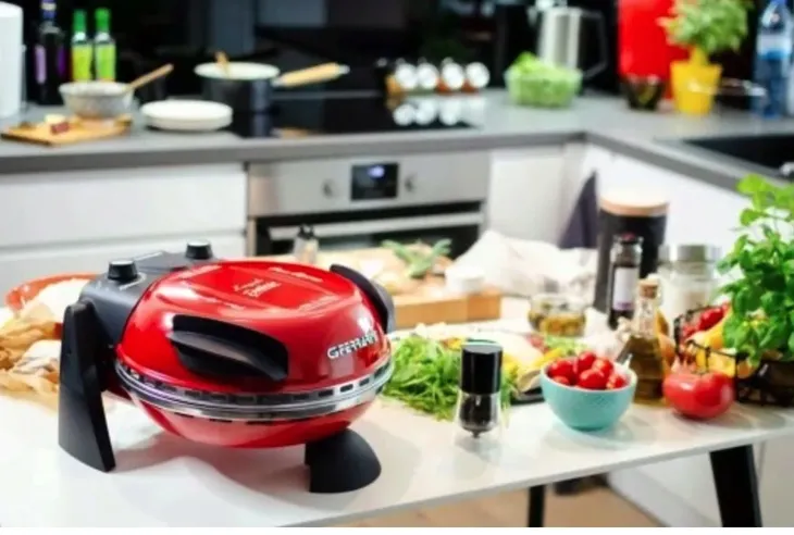 piec-do-pizzy-g3-ferrari-cechy-dodatkowe-drewniana-tacka-kamien-do-pieczenia